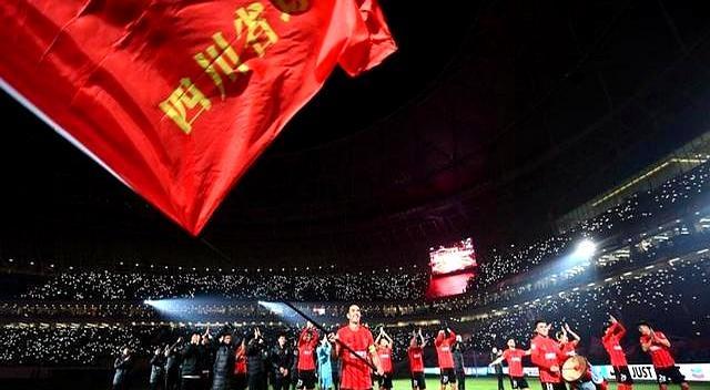 赛地聚焦：德国杯窗口期热度飙升；武汉三镇调整名单；更衣室稳定；阵容厚度经受考验的简单介绍-九游娱乐