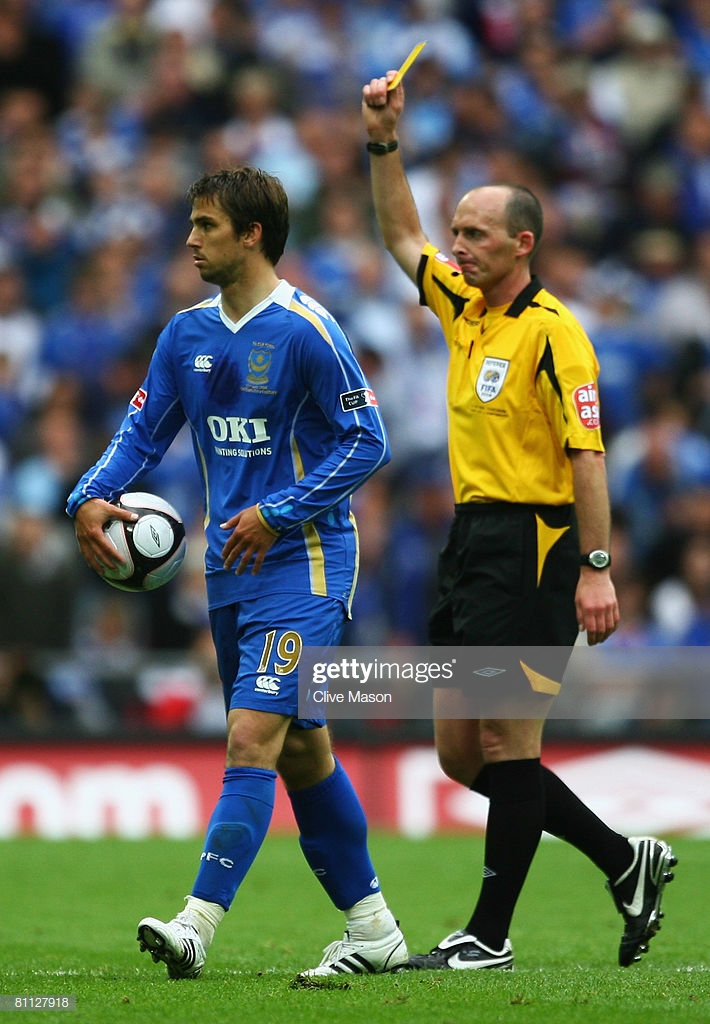 关于里程碑夜里尔更衣室发声；英超国际比赛日刷纪录；管理层满意；控场能力受关注的信息-九游体育