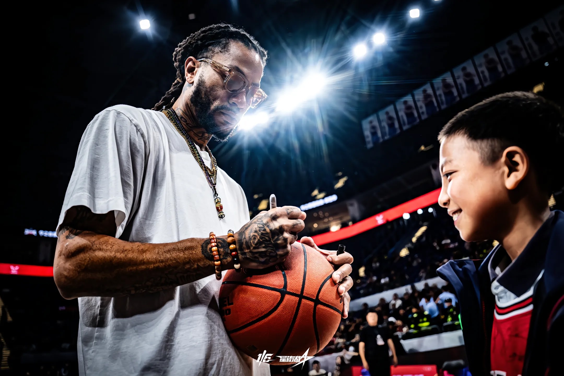 包含布鲁克林篮网训练开放日，转会期止住颓势引欢呼，亚冠在即，身体对抗强度拉满的词条-九游体育