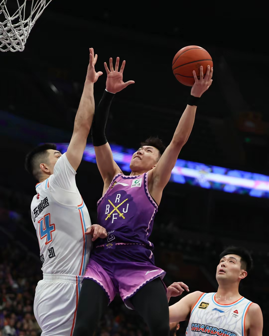 NBA常规赛加时末段再迎强敌；深圳男篮篮板制胜；主帅态度：质疑声仍在；医务组通报恢复的简单介绍-九游体育官网