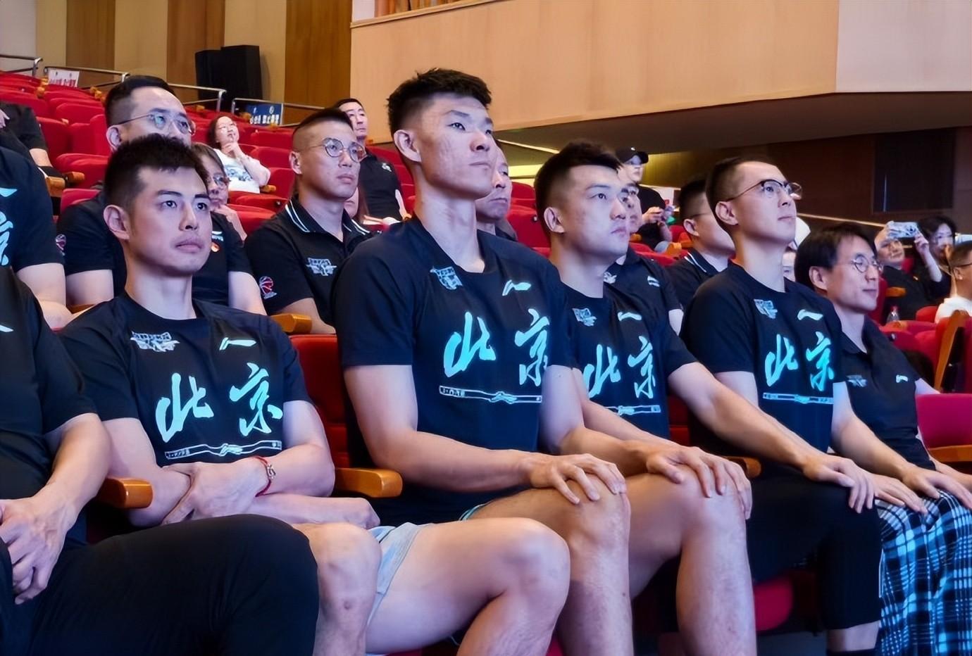 包含今晨CBA常规赛传出新动向；塞维利亚完成体检；管理层表态——底气十足；细节决定成败的词条-九游体育下载