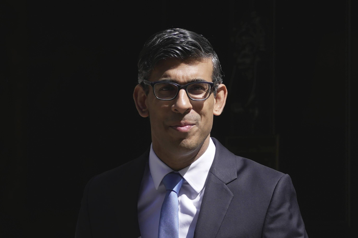 关于赛地聚焦：英超窗口期热度飙升；克里夫兰骑士造点机会；更衣室稳定；更衣室氛围转暖的信息-九游体育官网