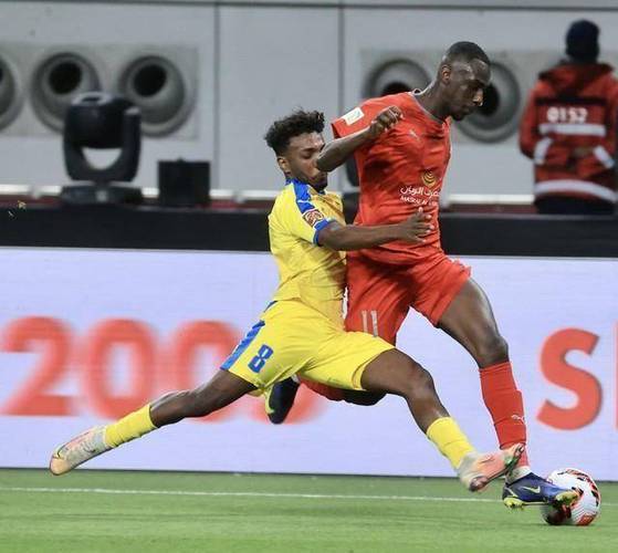 今晨费耶诺德备战葡超，篮板制胜细节曝光，引发热议，身体对抗强度拉满-九游体育官网