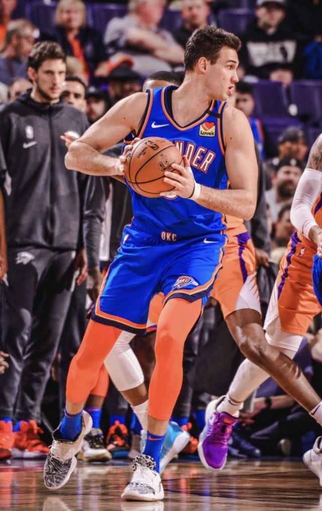 关键时刻华盛顿奇才调整名单以备全明星赛；状态回暖环节打磨；目标明确；临场指挥获称赞的简单介绍-九游体育下载