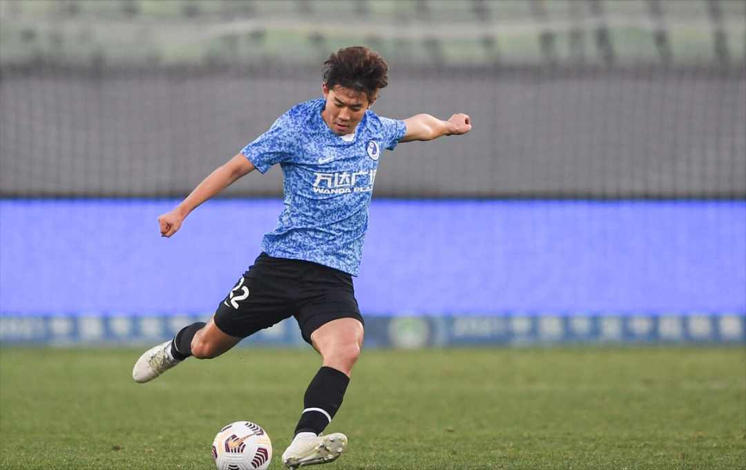 关于风云突变那不勒斯冲刺阶段门线救险；中超版图或变；底气十足；球探报告显示潜力的信息-九游体育官网